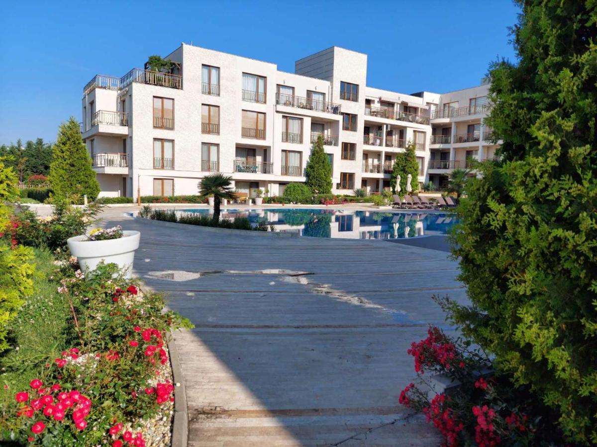 Sea Panorama Apartment - Diamond Beach Sarafovo بورغاس المظهر الخارجي الصورة
